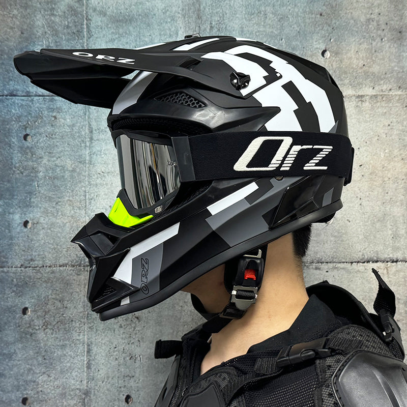 High-Quality Kids Off-Road Helmet - Motocross, Mountain Bike, ATV, DOT Certified, Lightweight ABS Material, Full Face Safety